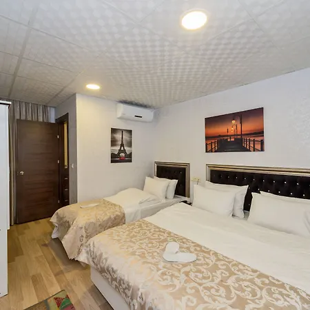 Paradise Airport Hotel 3*